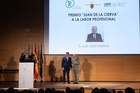 Foto de familia de los premiados en los III Premios de Obra Civil de la Región de Murcia 
