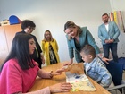 La consejera de Pol&iacute;tica Social, Familias e Igualdad, Conchita Ruiz, junto a la alcaldesa de Puerto Lumbreras, Mari &Aacute;ngeles T&uacute;nez, durante su visita...