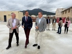 El consejero de Presidencia, Portavoc&iacute;a, Acci&oacute;n Exterior y Emergencias, Marcos Ortu&ntilde;o, el alcalde de Moratalla, Juan Soria, y el director general...