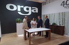 El consejero de Medio Ambiente, Universidades, Investigaci&oacute;n y Mar Menor, Juan Mar&iacute;a V&aacute;zquez, visita con la alcaldesa de Yecla, Remedios Lajara, ...