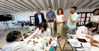 El consejero de Empresa, Empleo y Econom&iacute;a Social, Luis Alberto Mar&iacute;n, visita el programa Experiencial del SEF acompa&ntilde;ado del alcalde de Caravaca,...