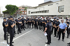 Agentes de Polic&iacute;a Local de la L promoci&oacute;n, durante la jornada de entrega de diplomas el pasado mes de julio.&nbsp;