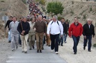 El presidente acompañó a los agricultores en la peregrinación al Santuario de la Vera Cruz de Caravaca (1)