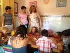 Visita al centro 'Villa Milagrosa' donde pasan el verano menores tutelados por la Comunidad
