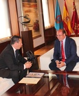 El presidente de la Comunidad se reunió hoy con el alcalde de Mula, Juan Jesús Moreno