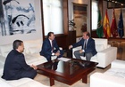 El presidente de la Comunidad se reúne con el alcalde de Ceutí, Juan Felipe Cano (1)