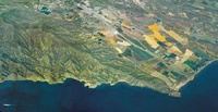 Fotografía aérea de una de las estribaciones meridionales de las Cordilleras Béticas