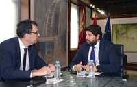 El presidente de la Comunidad, Fernando López Miras, se reúne con el alcalde de Murcia, José Ballesta