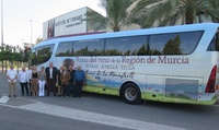 Turismo presenta los nuevos recorridTurismo presenta los nuevos recorridos del 'Bus del Vino' por las rutas de Bullas, Jumilla y Yeclaos del 'Bus del Vino' por las rutas de Bullas, Jumilla y Yecla