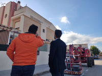 El director general de Vivienda, José Francisco Lajara, durante su visita a las obras de la promoción de viviendas sociales en Los Alcázares