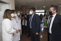 El presidente de la Comunidad, Fernando López Miras, visita el centro de salud de Alcantarilla-Sangonera (2)