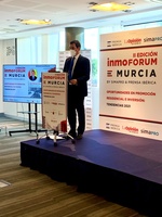 El consejero José Ramón Díez de Revenga, durante la inauguración de la jornada Inmoforum