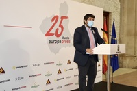 López Miras destaca en el 25 aniversario de Europa Press la "garantía de fiabilidad de las agencias de noticias" (2)