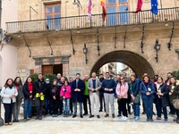 El director general de Unión Europea y el alcalde de Caravaca de la Cruz, junto a la delegación de Irlanda y Polonia que visitan las vías verdes ...