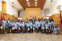 López Miras recibe a niños y profesionales que participan en las XXXI Jornadas de Formación en Hemofilia