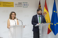 López Miras se reúne con la vicepresidenta tercera del Gobierno y ministra para la Transición Ecológica y el Reto Demográfico, Teresa Ribera (2)