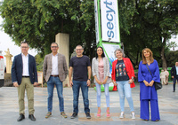 La Semana de la Ciencia y la Tecnología muestra el saber científico en el jardín del Malecón de Murcia (2)