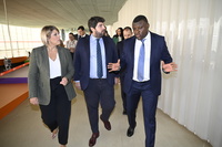 López Miras asiste a la presentación del proyecto de planta de hidrógeno renovable en Cartagena