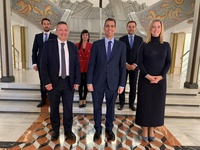 Imagen del equipo directivo de la Consejería de Fomento e Infraestructuras en la Asamblea regional