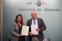 Firma del convenio entre la Consejería de Educación y Cermi