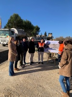 El consejero de Fomento e Infraestructuras, José Ramón Díez de Revenga, visita las obras de mejora de la carretera que conecta los municipios de ...