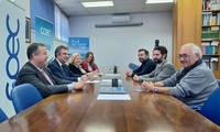 El consejero Juan María Vázquez mantiene una primera toma de contacto con la presidenta de COEC