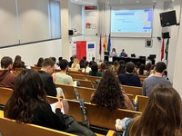 Europe Direct Región de Murcia acerca a los universitarios las oportunidades de empleo y formación en las instituciones europeas