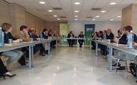 El consejero de Medio Ambiente, Mar Menor, Universidades e Investigación, Juan María Vázquez, interviene en el 'Café Ambiental' organizado por AE...