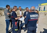El consejero de Medio Ambiente, Mar Menor, Universidades e Investigación, Juan María Vázquez, durante la visita a los terrenos que serán cedidos ...