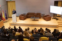 El consejero de Presidencia, Turismo, Cultura, Juventud, Deportes y Portavocía, Marcos Ortuño, interviene en la inauguración del foro.