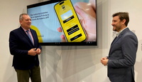 El director de la ATRM, Juan Marín, presenta la nueva aplicación para dispositivos móviles