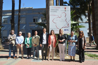 La directora general de Carreteras, María Casajús, junto con la alcaldesa de Águilas, María del Carmen Moreno, durante su visita a las obras de mejora...