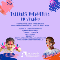 Cartel informativo de los talleres en el Centro Regional de Artesanía de Murcia.