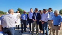 El consejero Luengo visita el camino rural Las Palmeras, en el municipio de Murcia, donde se realizan obras de mejora