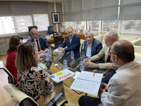 El consejero de Educación, Formación Profesional y Empleo, Víctor Marín, mantuvo un encuentro con  el presidente de la Federación Regional de Organizaciones...