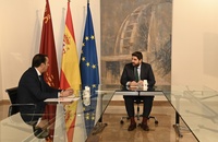 López Miras traslada el "total compromiso" del Gobierno autonómico con los 45 municipios de la Región de Murcia