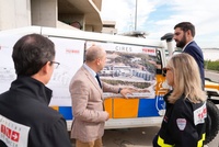 El vicepresidente y consejero de Interior, Emergencias y Ordenación del Territorio, en su visita al lugar donde se encontrarán las instalaciones ...