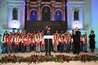 El presidente de la Comunidad, Fernando López Miras, inaugura el belén monumental de San Esteban