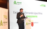 López Miras clausura la Asamblea General de la Agrupación de Empresas de Alimentación de Murcia, Alicante y Albacete (Agrupal)