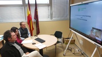 El director del IMIDA, Andrés Martínez, con su equipo en una reunión 'online' del proyecto europeo Credible.