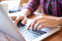 El bono digital tendrá una cuantía máxima de 240 euros al año