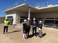 El consejero de Educación, Formación Profesional y Empleo, Víctor Marín, y el alcalde de Lorca, Fulgencio Gil, visitaron las obras del nuevo aulario...