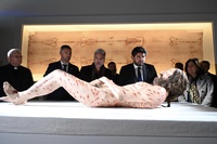 El presidente López Miras inauguró hoy la exposición 'The Mistery Man, el hombre de la Sábana Santa' (I)