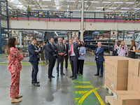 El consejero de Educación, Formación Profesional y Empleo, Víctor Marín, visita las instalaciones de Hefame