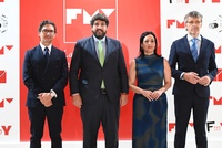 López Miras inaugura la Feria del Mueble de Yecla