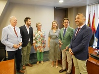 La consejera de Política Social, Familias e Igualdad, Conchita Ruiz, durante su participación en la Comisión de Infancia y Adolescencia