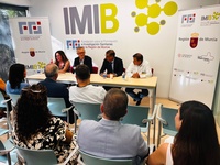 El consejero de Salud, Juan José Pedreño, presenta las ayudas del IMIB a la investigación en Atención Primaria