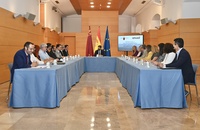 El jefe del Ejecutivo regional, Fernando López Miras, se reúne con el presidente de la Asociación Empresarial de Sociedades Laborales y Participadas de la Región de Murcia (Amusal), Pedro Antonio Abad