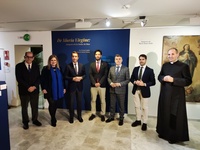 Autoridades y comisarios de la exposición 'De Maria Virgine', inaugurada hoy en el Museo Salzillo.