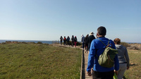 Senderistas en el Parque Regional de Calblanque.